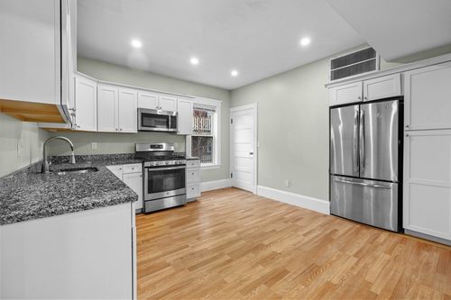 3a-25 Howes St, Boston, MA, 02125-1985 | Card Image