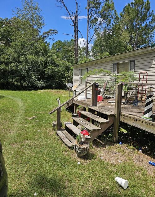 2831 Weaver Dr, Ray City, GA, 31645-6325 | Card Image