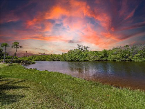 apt-l4-2800 Indian River Blvd, Vero Beach, FL, 32960-5257 | Card Image