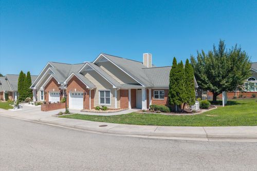 76 Retirement Dr, Hardy, VA, 24101-3986 | Card Image