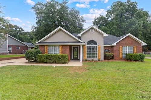 111 Valley Creek Dr, Prattville, AL, 36066-5163 | Card Image