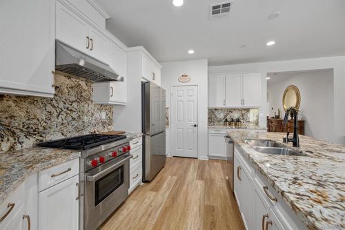 1026 Crestline Rd, San Marcos, CA, 92069-7391 | Card Image