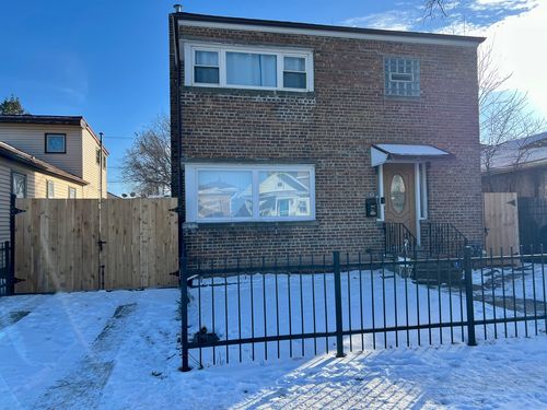 7421 W 64th St, Summit, IL, 60501-1927 | Card Image