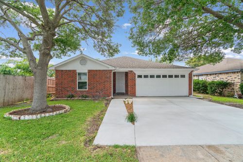 10105 Lone Eagle Dr, Fort Worth, TX, 76108-4109 | Card Image
