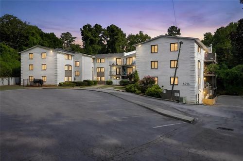 209-5095 Roswell Road, Sandy Springs, GA, 30342 | Card Image
