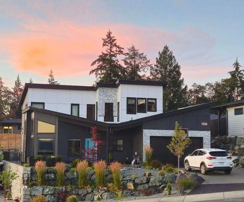 1198 Viewtop Rd, Duncan, BC, V9L0H7 | Card Image