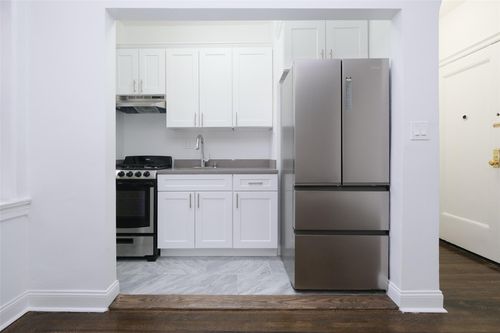 apt-1g-590 E 3rd St, Mount Vernon, NY, 10553-1820 | Card Image