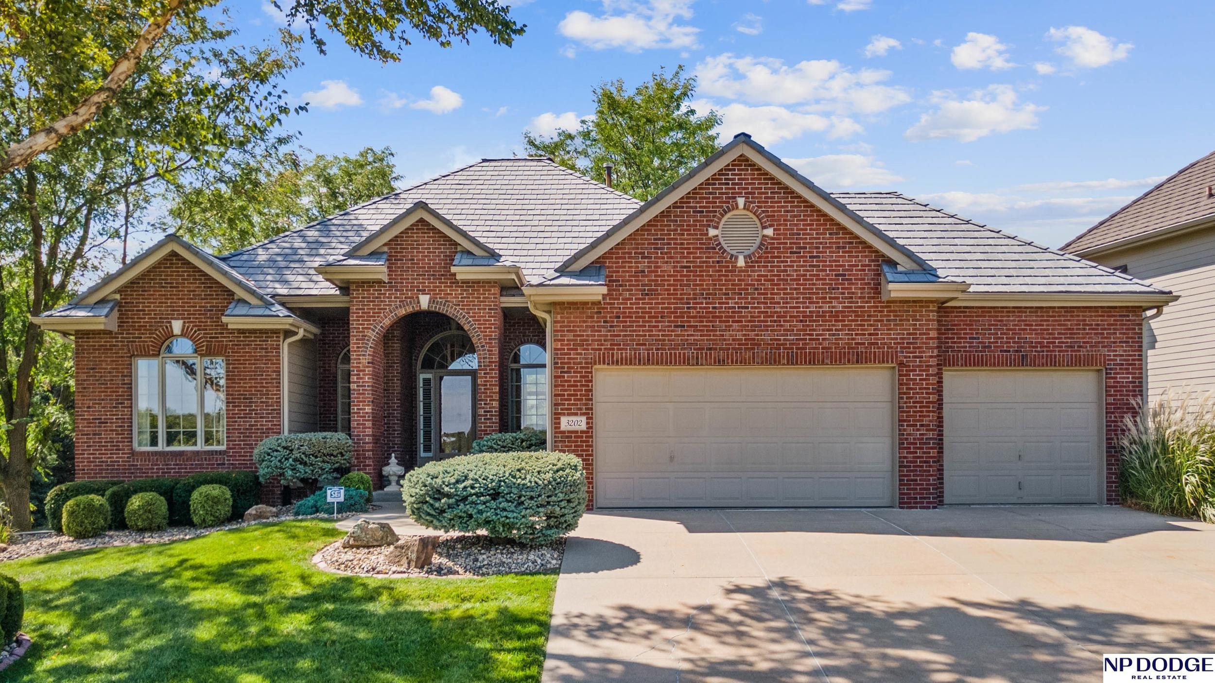 135th St, Omaha, NE 68164