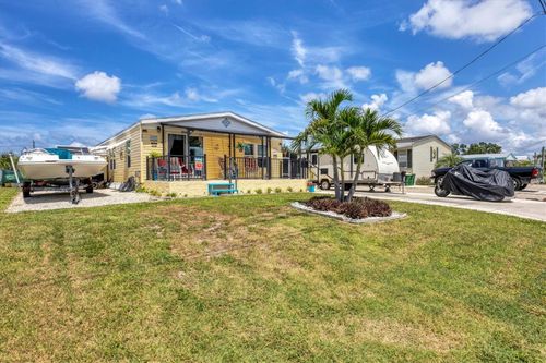 1272 Seagull Dr, ENGLEWOOD, FL, 34224-4632 | Card Image
