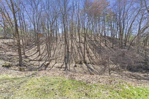 7 Saddle Hill Road, Poestenkill, NY, 12198 | Card Image