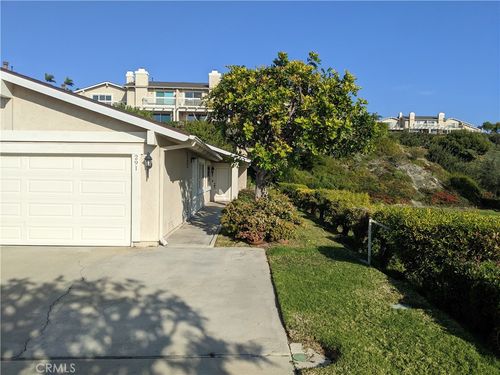 291 Calle Cuervo, San Clemente, CA, 92672 | Card Image