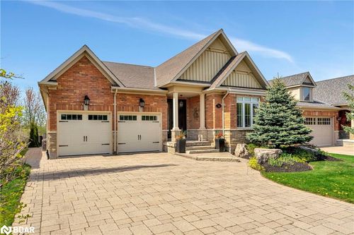 74 Aberfoyle Mill Cres, Puslinch, ON, N0B2J0 | Card Image