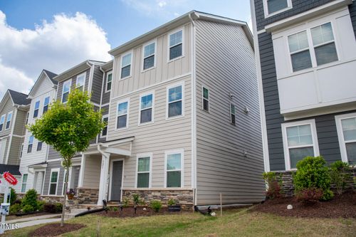 321 Devon Cliffs Dr, Wake Forest, NC, 27587-3388 | Card Image
