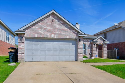 903 Gillon Dr, Arlington, TX, 76001-5903 | Card Image