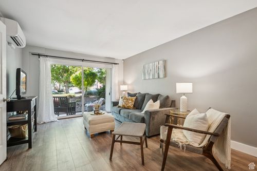 apt-16-127 S 800 E, Salt Lake City, UT, 84102-4152 | Card Image