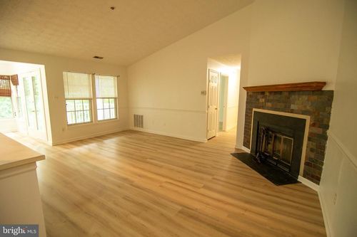 1304 Clover Valley Way, EDGEWOOD, MD, 21040-2133 | Card Image