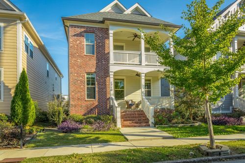 1710 Long St, Chattanooga, TN, 37408-1738 | Card Image