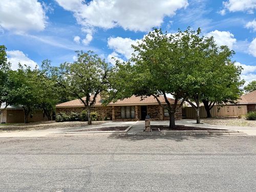 5318 Green Valley Trl, San Angelo, TX, 76904-7245 | Card Image