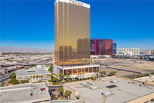 3118-2000 N Fashion Show Dr, Las Vegas, NV, 89109-1936 | Card Image