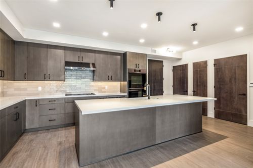 306-80 W Main St, FRISCO, CO, 80443-5509 | Card Image