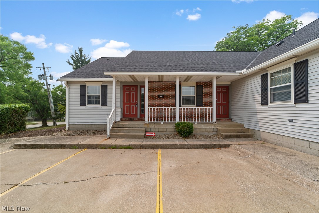 Commercial Lease in Medina 2