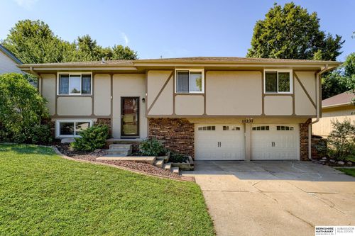 11237 Y St, Omaha, NE, 68137-4658 | Card Image