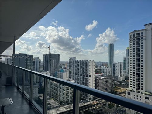 2622-n-1111 Sw 1st Ave, Miami, FL, 33130-5401 | Card Image