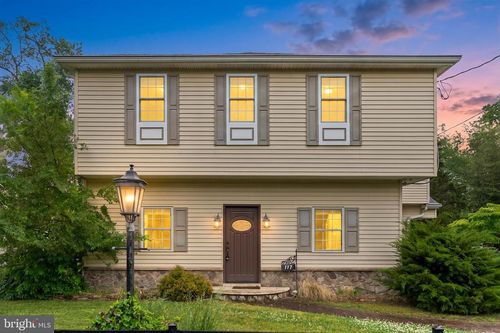 117 State Ave, LINDENWOLD, NJ, 08021-3216 | Card Image