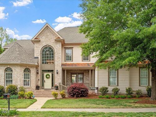 2207 Cameron Pond Dr, Cary, NC, 27519-8688 | Card Image