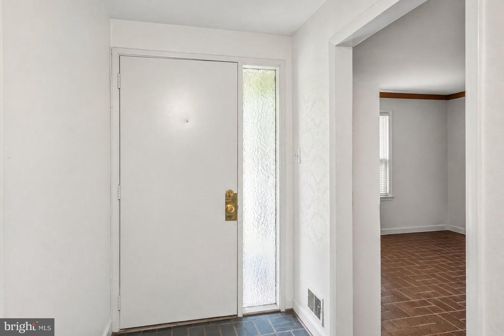 Residential in GAITHERSBURG 4