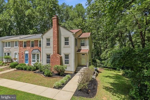 10100 Walnut Wood Ct, BURKE, VA, 22015-2734 | Card Image
