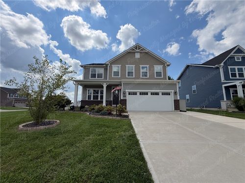 2418 David Grey Cir, Beavercreek, OH, 45434-3514 | Card Image