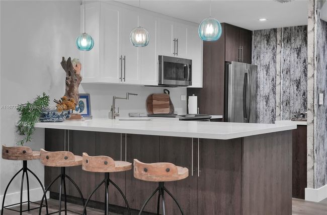 APT-3E - 5555 Collins Ave, Condo with 1 bedrooms, 2 bathrooms and null parking in Miami Beach FL | Image 18