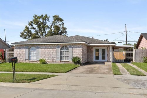 437 Turtle Creek Ln, Saint Rose, LA, 70087-3827 | Card Image