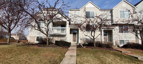 1926 Middlebury Dr, Aurora, IL, 60503-5748 | Card Image