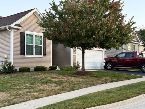 709 Flag Dr, Shorewood, IL, 60404-9590 | Card Image