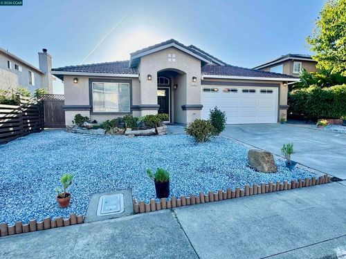 2163 Garnet Cir, Vallejo, CA, 94591-8369 | Card Image