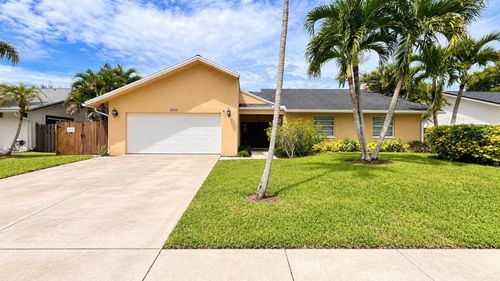 11535 Sanderling Dr, Wellington, FL, 33414-5833 | Card Image