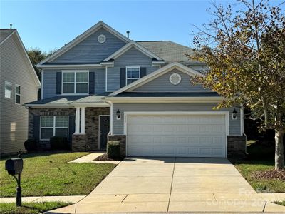 9407 Seamill Road, House other with 5 bedrooms, 2 bathrooms and null parking in Charlotte NC | Image 1