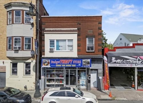 1-331 Market St, Paterson, NJ, 07501-2247 | Card Image