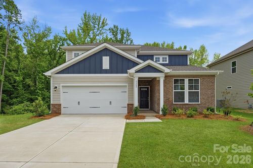 9985 Manor Vista Trl, Kannapolis, NC, 28027-4904 | Card Image
