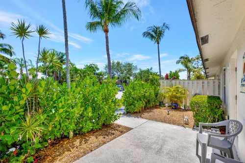 1919 Doffer Ln, North Palm Beach, FL, 33408-3030 | Card Image