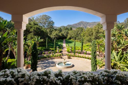 670 Hot Springs Rd, Montecito, CA, 93108-2016 | Card Image