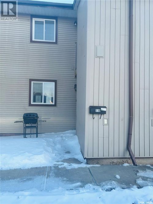 110- Dufferin Ave, Estevan, SK, S4A2J1 | Card Image