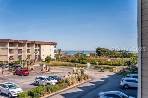 a215-40 Folly Field Rd, Hilton Head Island, SC, 29928-6801 | Card Image