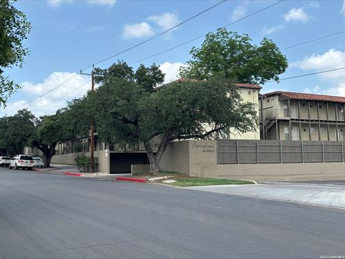 42d-66 Brees Blvd, San Antonio, TX, 78209-4032 | Card Image