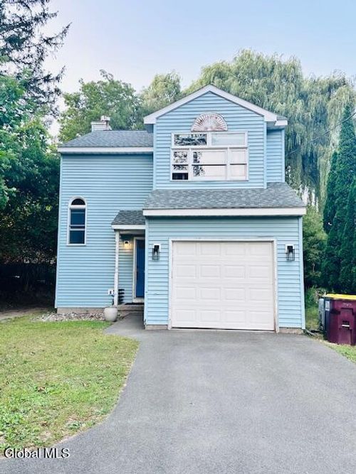 201 Krumkill Rd, Slingerlands, NY, 12159-9723 | Card Image
