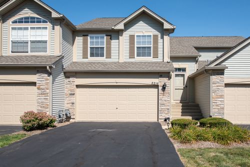 2216 Summerlin Dr, Aurora, IL, 60503-8204 | Card Image