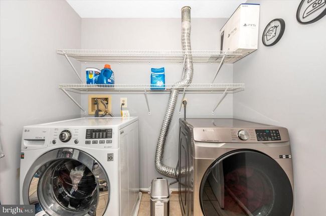 558 Hollyberry Way, Townhouse with 3 bedrooms, 3 bathrooms and null parking in FREDERICK MD | Image 48