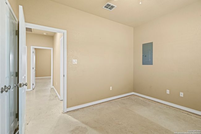 1B - 118 Navarro Crossing Rd, Condo with 3 bedrooms, 2 bathrooms and null parking in Seguin TX | Image 22